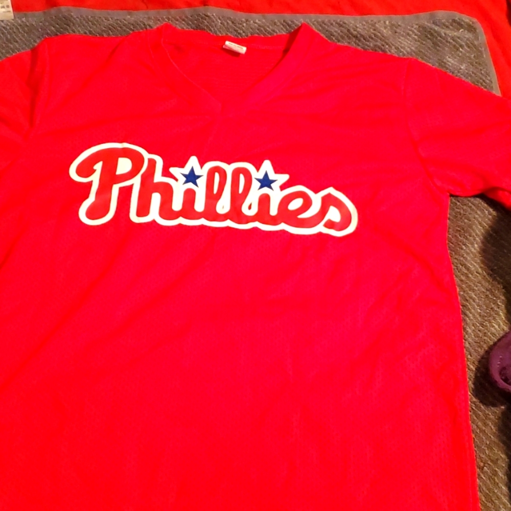 Phillies baseball shirt
